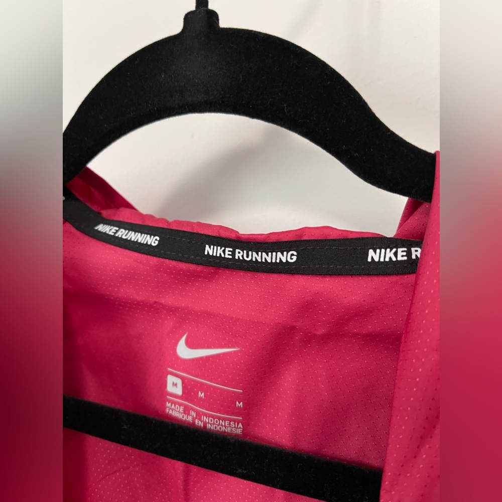Nike Running Jacket - Picture 2 of 4